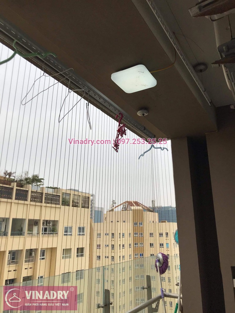 Vinadry lắp lưới an toàn ban công cùng giàn phơi thông minh cho nhà anh Trực tại Vimeco CT4 Tower, Trung Hòa, Cầu Giấy, Hà Nội
